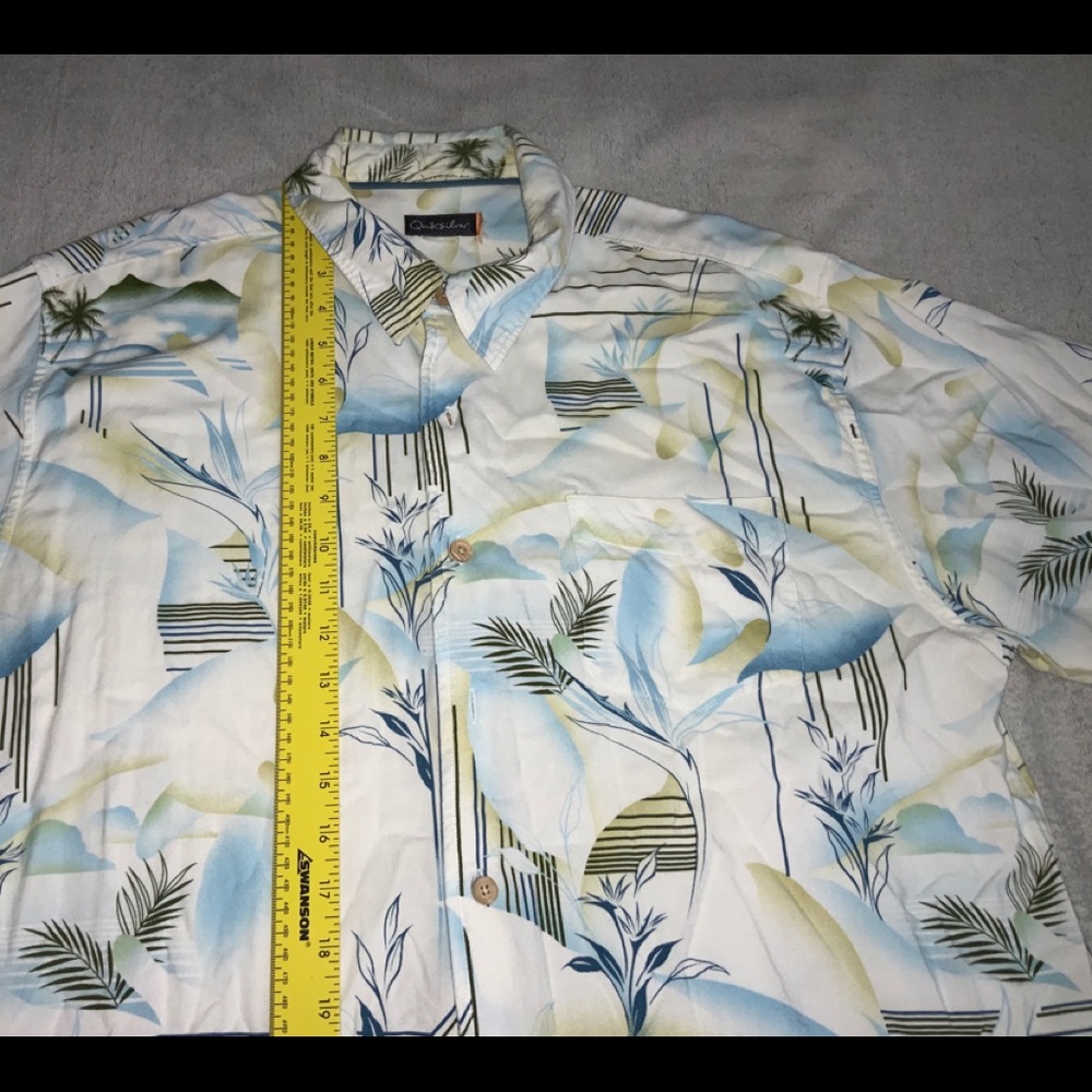 QUIKSILVER Waterman Button Down Shirt Mens XL Used